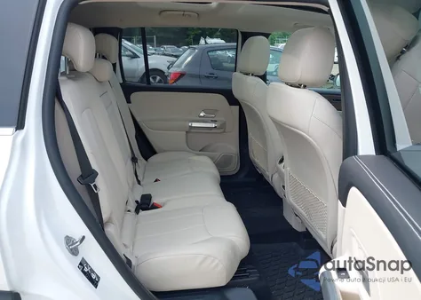 2023 Mercedes-Benz Glb 250 4Matic from USA, damaged, VIN W1N4M4HB7PW294368